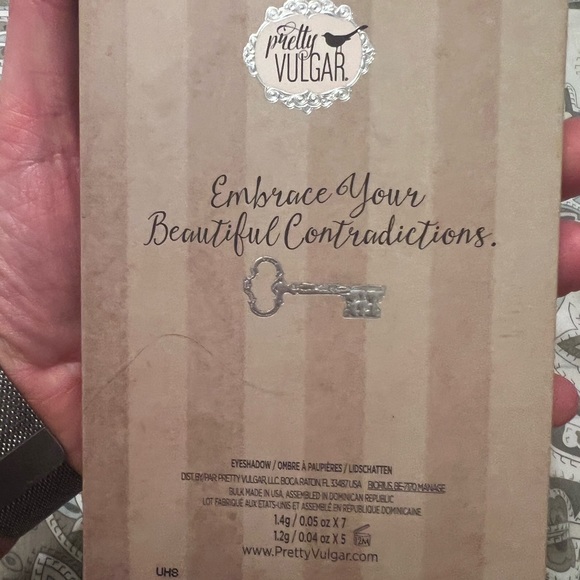 Pretty Vulgar Nightingale Palette - Picture 3 of 3